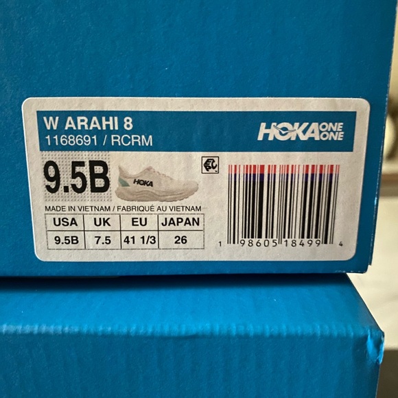 Hoka W Arahi 8 Women's Cream and Pink Athletic Shoes - Picture 11 of 11